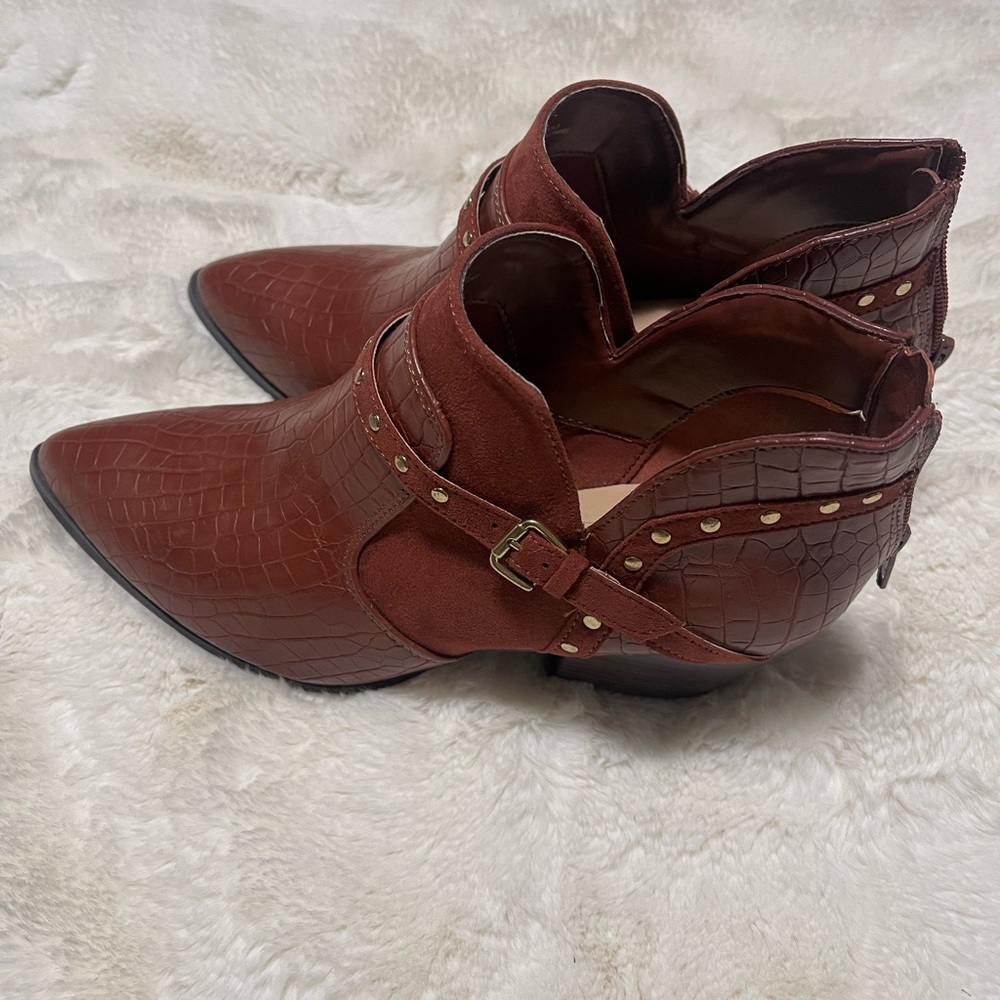 Booties for women’s